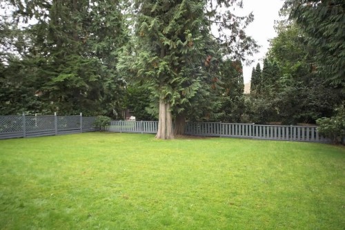 1025 Clements Avenue, North Vancouver, BC 