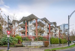 100 Capilano Road Port Moody, BC V3H 5M9