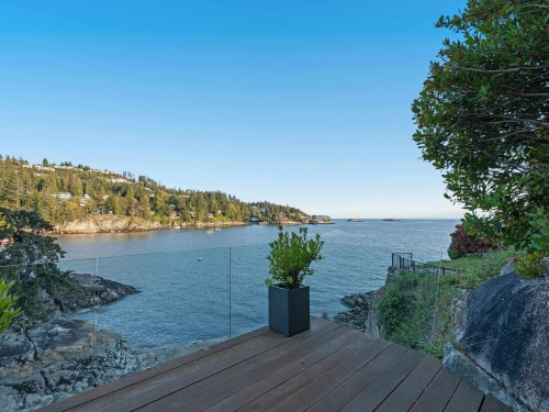 5810 Eagle Island, West Vancouver, BC 