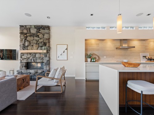 5810 Eagle Island, West Vancouver, BC 