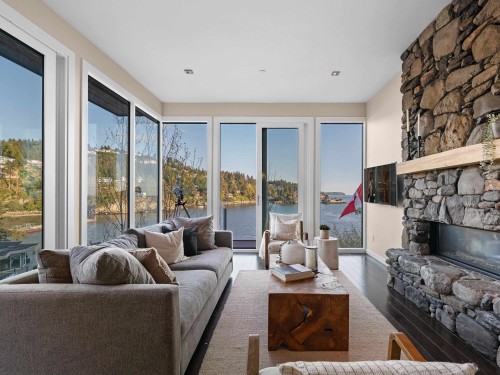 5810 Eagle Island, West Vancouver, BC 