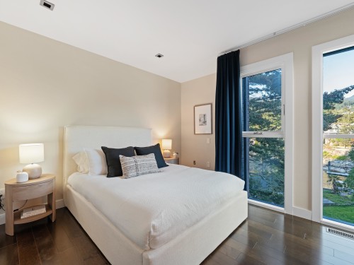 5810 Eagle Island, West Vancouver, BC 