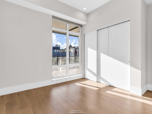 206-1591 Bowser Avenue, North Vancouver, BC 