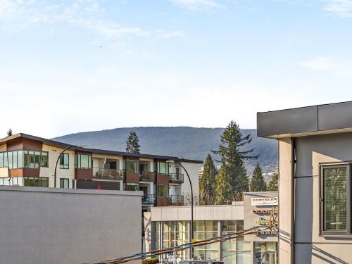 206-1591 Bowser Avenue, North Vancouver, BC 