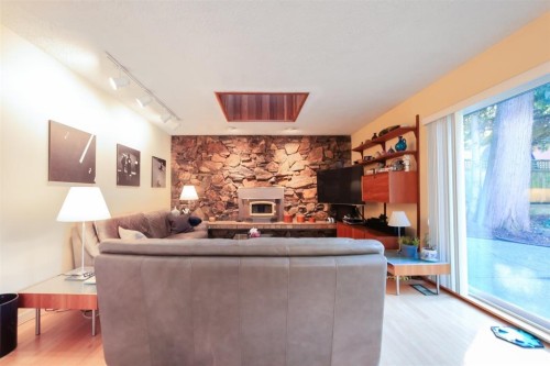 6415 Buckingham Drive, Burnaby, BC 