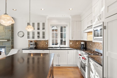 3116 28Th Avenue W, Vancouver, BC 