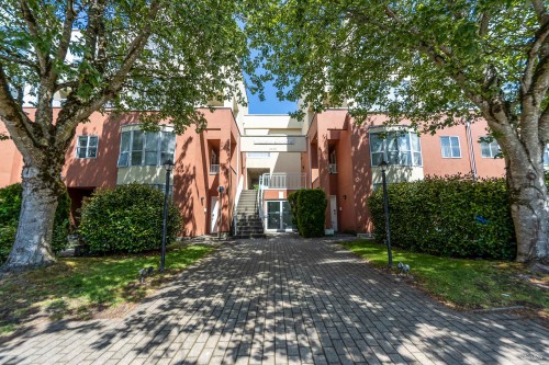 384-8333 Jones Road  Richmond, BC V6Y 3W9