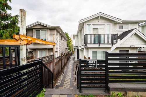 #2-4675 Canada Way, Burnaby, BC 