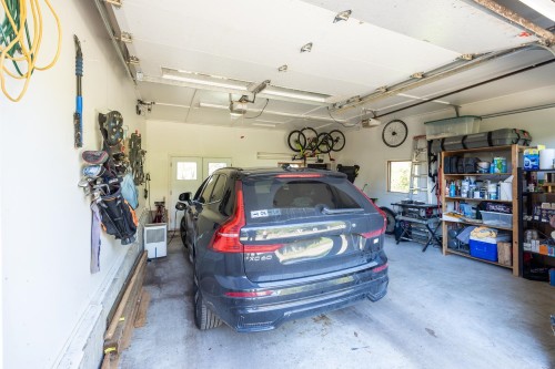 1374 15Th Street E, North Vancouver, BC 