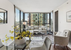 1907-1331 Alberni Street  Vancouver, BC V6E 4S1