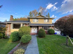 Upper-6368 Buckingham Drive Burnaby, BC V5E 3Y6