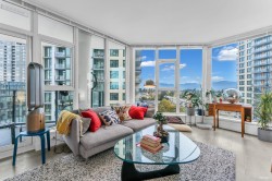 11xx-7388 Kingsway Burnaby, BC V3N 0G9
