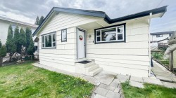 931 Sperling Avenue Burnaby, BC V5B 4H7