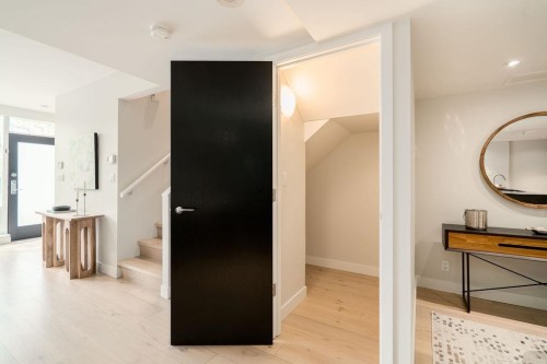 1471 Howe Street, Vancouver, BC 