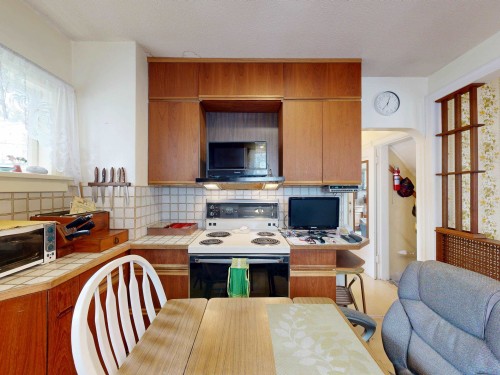 3624 Cambridge Street, Vancouver, BC 