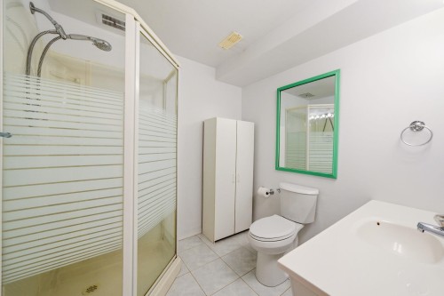 2522 Bronte Drive, North Vancouver, BC 