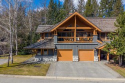 4827 Casabella Crescent Whistler, BC V8E 0Z4
