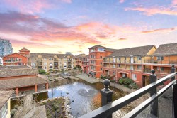 425-3 Rialto Court New Westminster, BC V3M 6P2