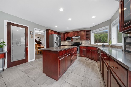 19386 123 Avenue, Pitt Meadows, BC 