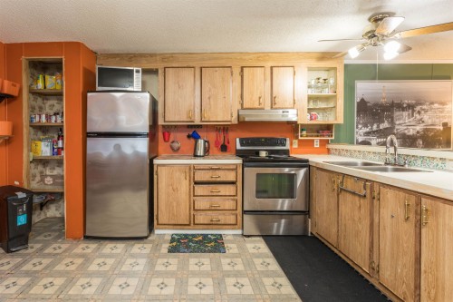95-145 King Edward Street, Coquitlam, BC 