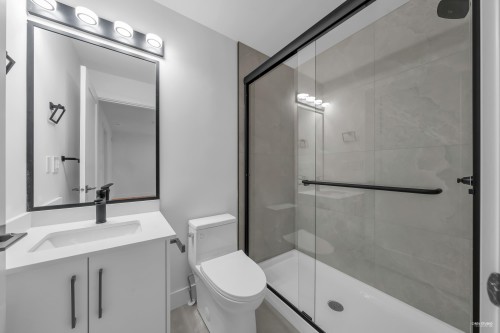 2713 Cheyenne Avenue, Vancouver, BC 
