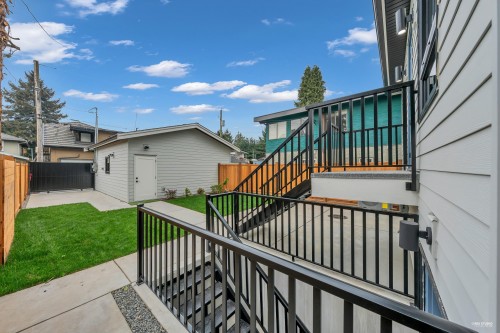 2713 Cheyenne Avenue, Vancouver, BC 