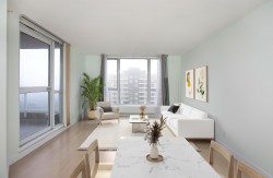 1808-5189 Gaston Street  Vancouver, BC V5R 6C7