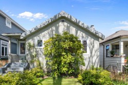 85 W 21st Avenue  Vancouver, BC V5Y 2E1