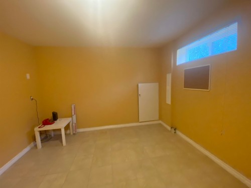 7635 10Th Avenue, Burnaby, BC 