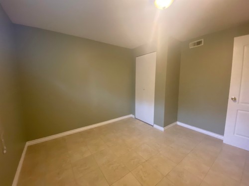 7635 10Th Avenue, Burnaby, BC 