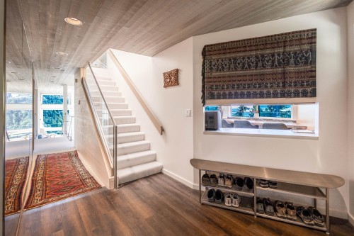 5840 Falcon Road, West Vancouver, BC 