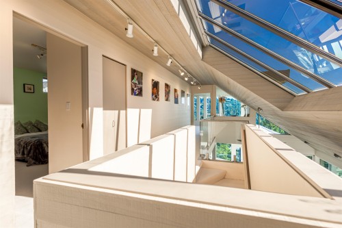 5840 Falcon Road, West Vancouver, BC 