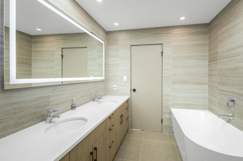 5840 Falcon Road, West Vancouver, BC 