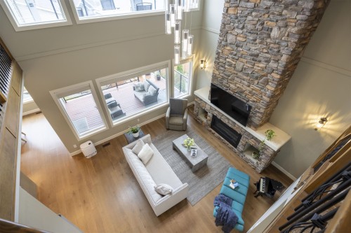 1407 Strawline Hill Street, Coquitlam, BC 