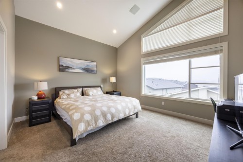 1407 Strawline Hill Street, Coquitlam, BC 