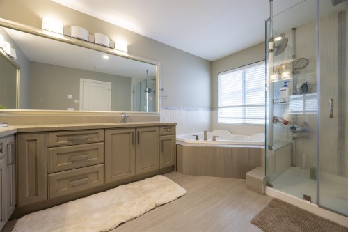 1407 Strawline Hill Street, Coquitlam, BC 