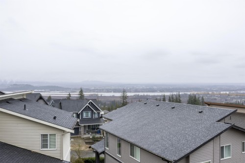 1407 Strawline Hill Street, Coquitlam, BC 