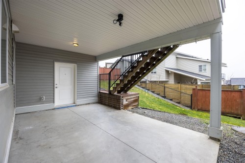 1407 Strawline Hill Street, Coquitlam, BC 