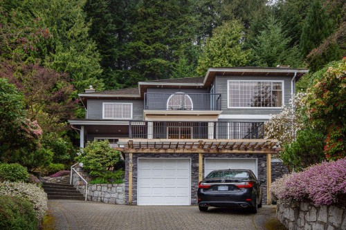 3973 Braemar Place, North Vancouver, BC 