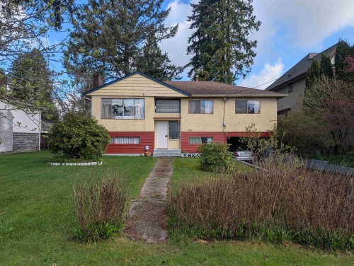 1681 Smith Avenue, Coquitlam, BC 
