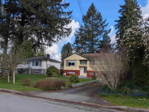 1681 Smith Avenue, Coquitlam, BC 