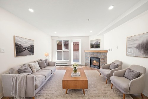 103-2212 Oxford Street  Vancouver, BC V5L 1G1