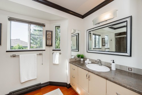 25 Ravine Drive, Port Moody, BC 