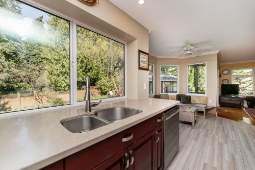 25 Ravine Drive, Port Moody, BC 
