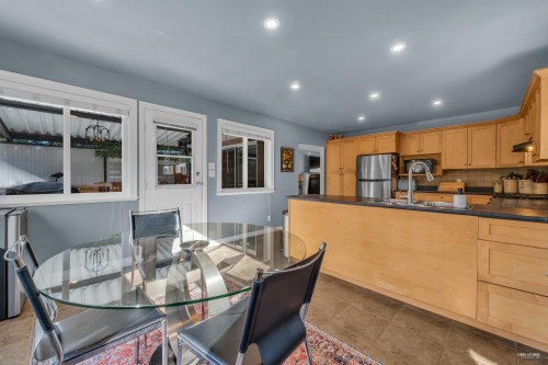 794 Adiron Avenue, Coquitlam, BC 