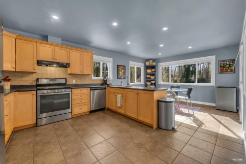 794 Adiron Avenue, Coquitlam, BC 
