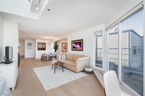 2240 York Avenue, Vancouver, BC 