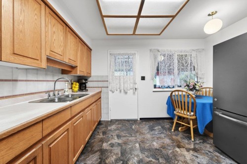 3833 Killarney Street, Port Coquitlam, BC 