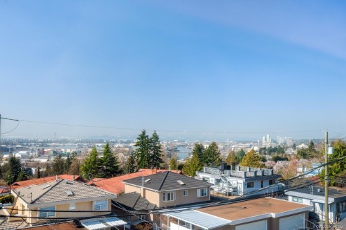 2154 Burquitlam Drive, Vancouver, BC 