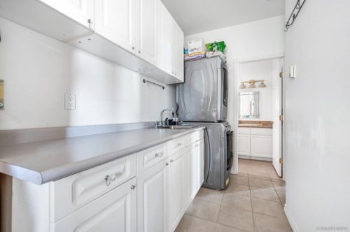 2154 Burquitlam Drive, Vancouver, BC 